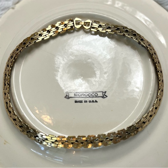 60s Vintage Gold Tone Chain Necklace Costume Collar Length Rhinestone Heavy Link - Picture 6 of 8